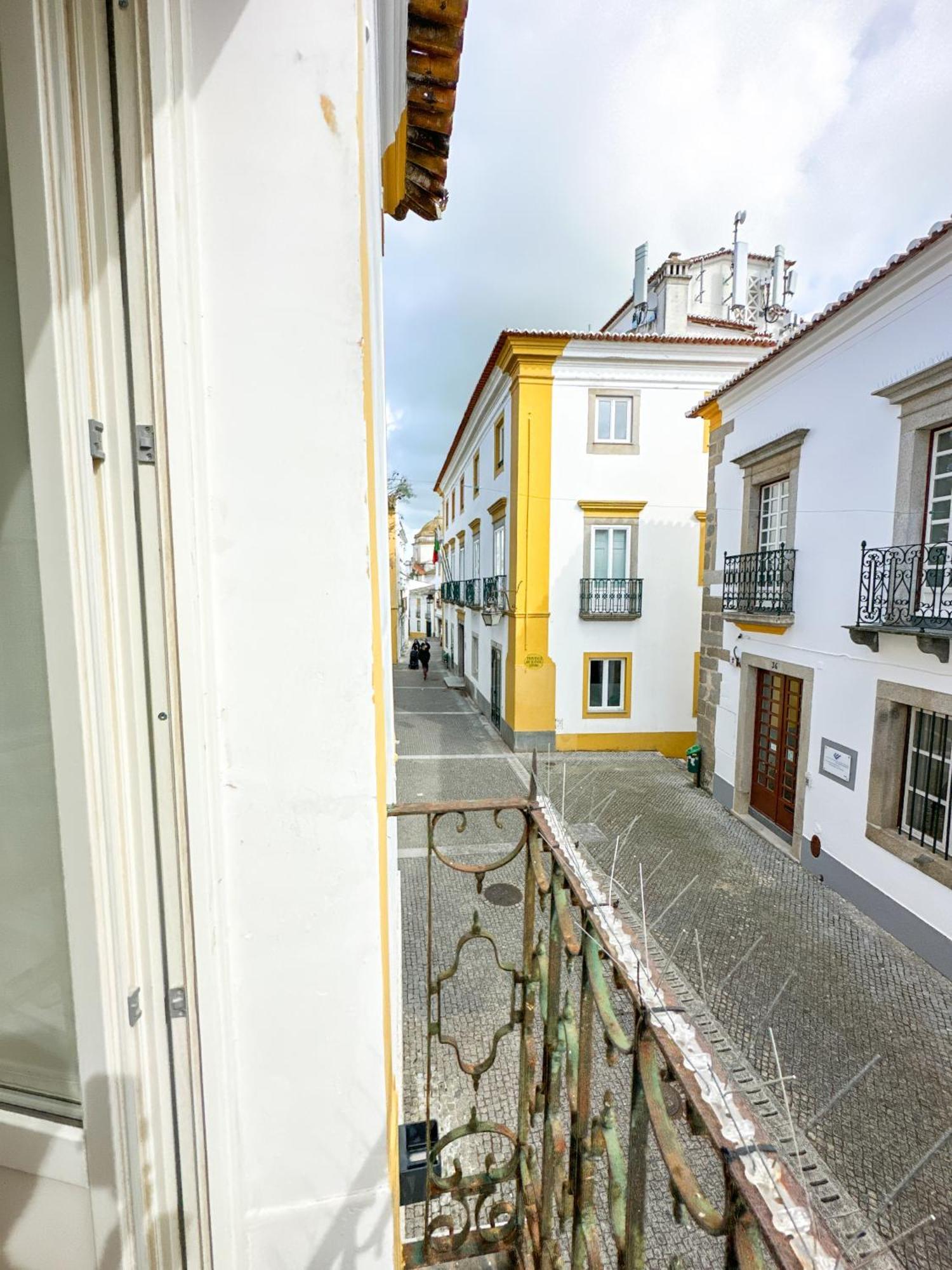 Largo Inn Suites Evora Évora Exterior foto