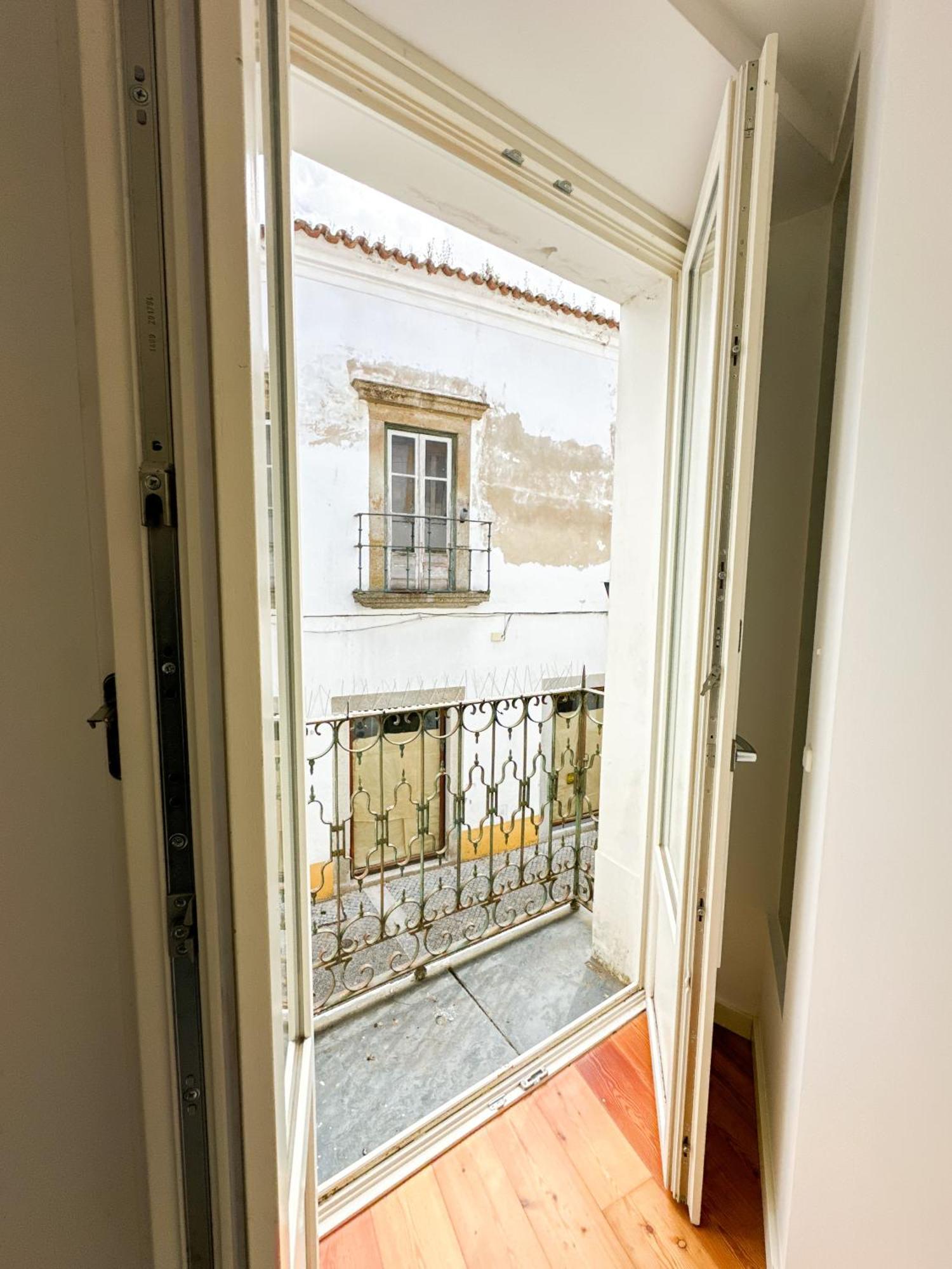 Largo Inn Suites Evora Évora Exterior foto